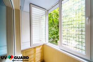 UV Guard Decorative White Squares 30mm